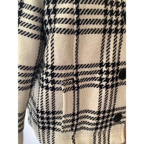 Black & White Plaid Tweed Coat - Picture 3 of 6